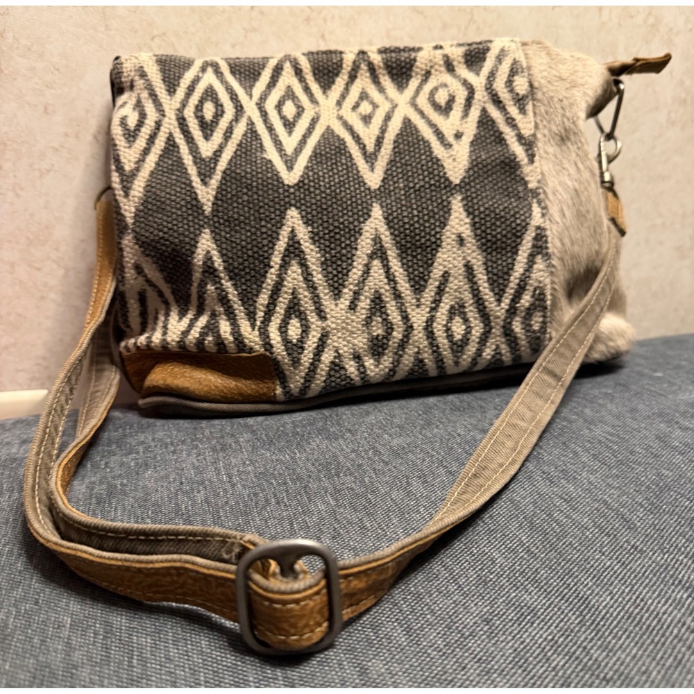 Myra Bag Canvas Hair-on-Hide Rug Crossbody Bag Geometric Boho Western Olive